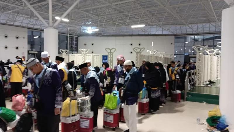 Jamaah Haji Riau Bertolak ke Tanah Air